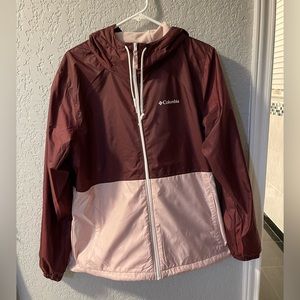 Columbia Center Ridge Lined Windbreaker